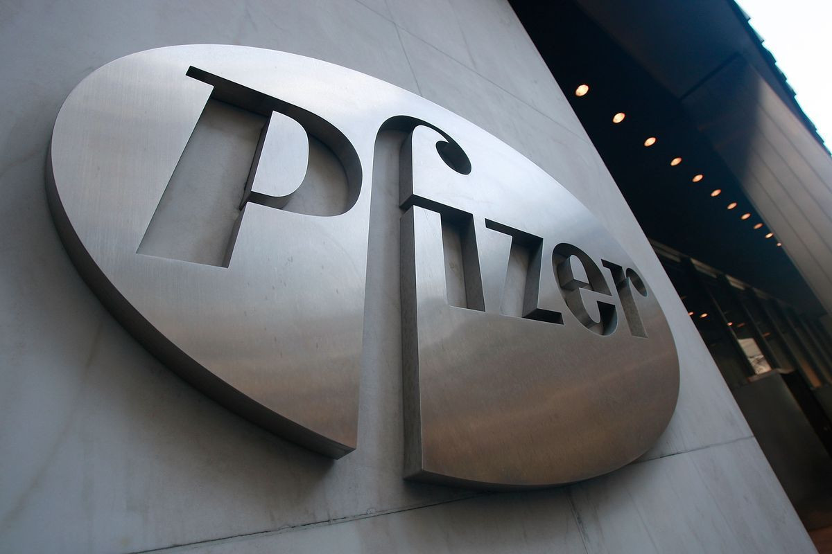 "Pfizer"in xalis mənfəəti IV rübdə altı dəfəyədək artıb