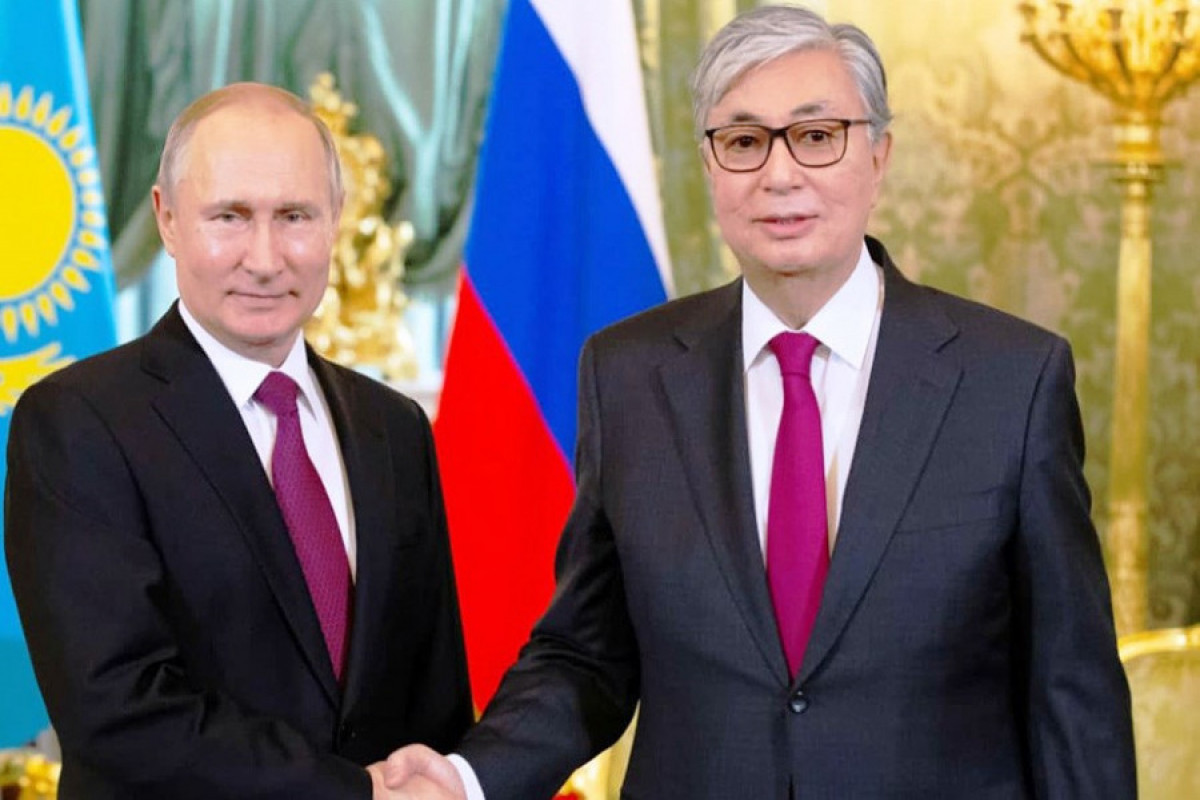 Russian President Vladimir Putin and President of Kazakhstan Kassym-Jomart Tokayev
