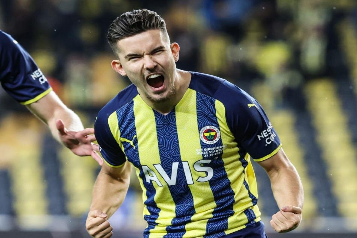 “Fənərbaxça”nın daha bir futbolçusu İngiltərədə oynayacaq