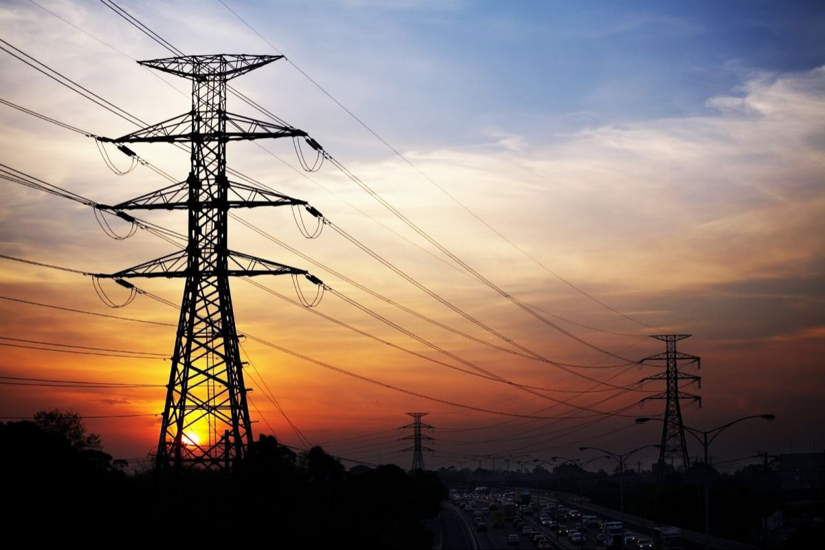 Azerbaijan laid new power line Lachin