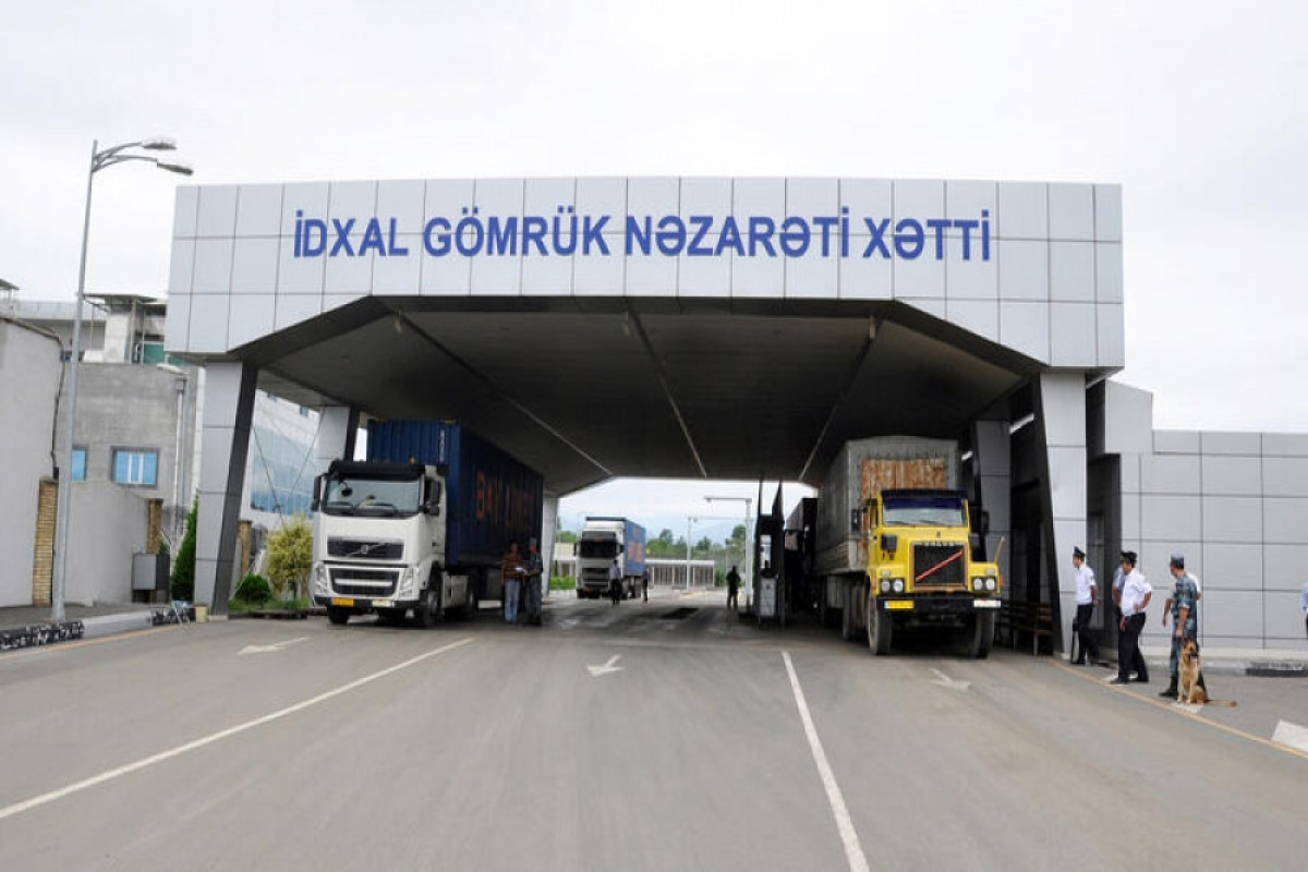 İdxal zamanı gömrükdə aksizli mallardan tibbi sığorta haqları tutulacaq