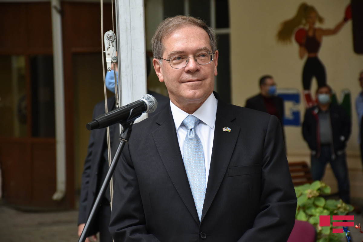 Li Litzenberqer