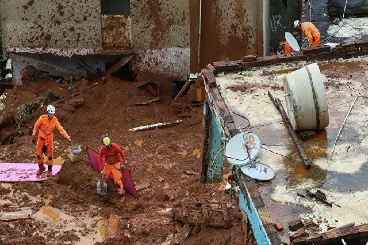 Braziliyada daşqınlar nəticəsində azı 104 nəfər ölüb