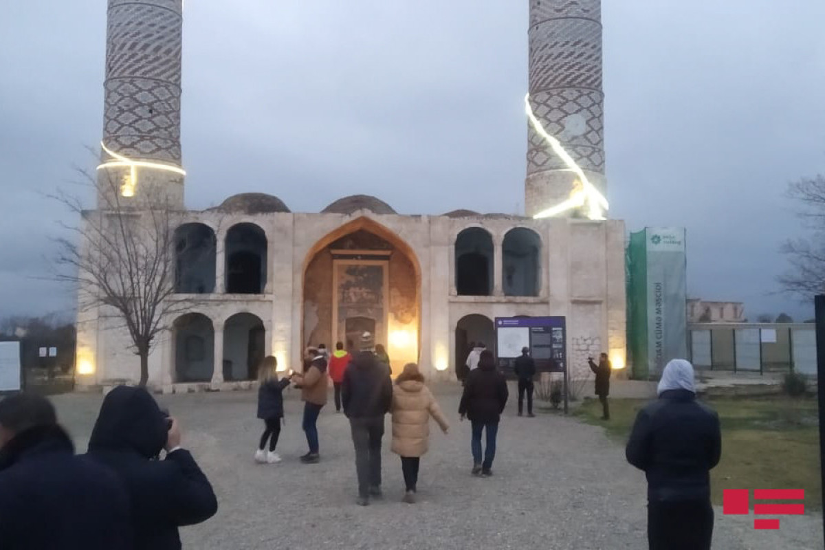 Xarici səyyahların azad olunmuş ərazilərə səfəri başa çatıb  ​​​​​​​