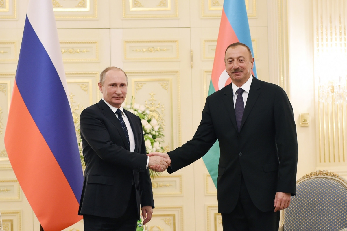 Russian President Vladimir Putin and Azerbaijani President Ilham Aliyev