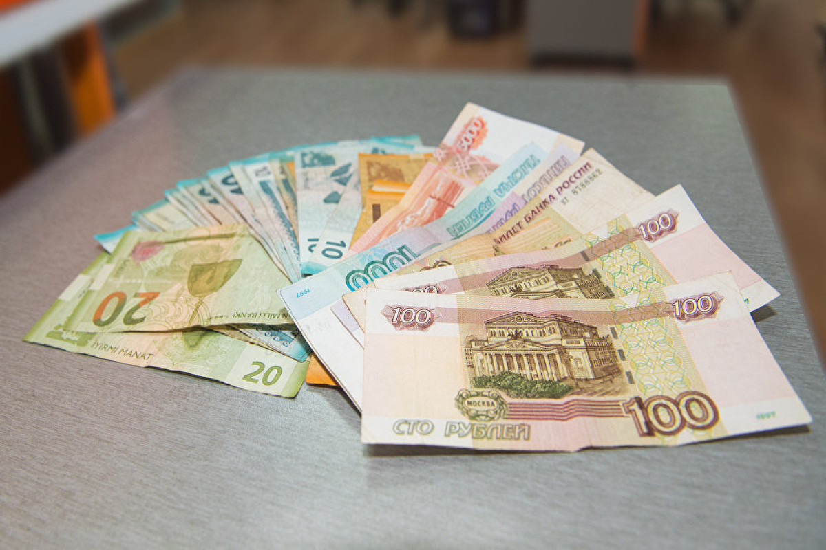 Азербайджан и Россия при расчетах будут использовать национальные валюты