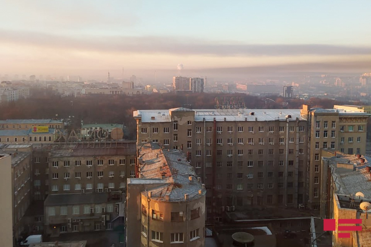 Xarkov şəhəri bombalanır - VİDEO 