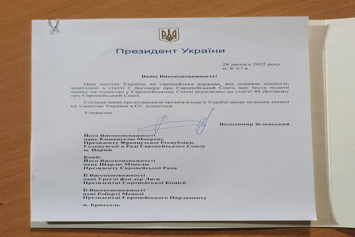 Ali Rada: Zelenski Ukraynanın Aİ-yə üzvlüyü üçün müraciət ərizəsi imzalayıb