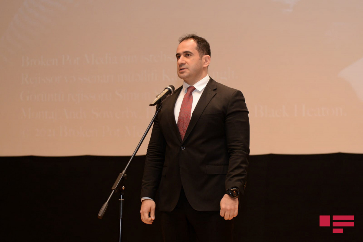Azərbaycan bayrağını ermənilərə verməyən döyüşçüdən çəkilən filmin təqdimatı olub - FOTO 