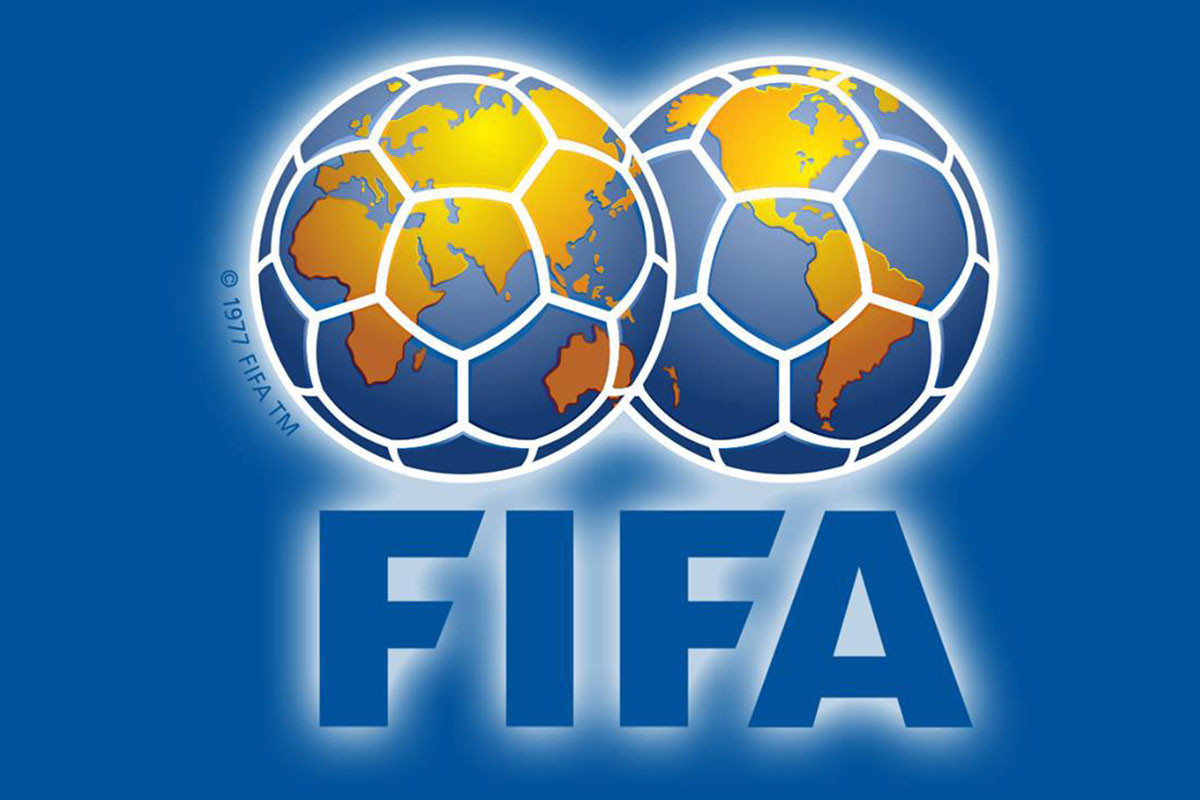 ФИФА и УЕФА отстранили сборную России от международных соревнований