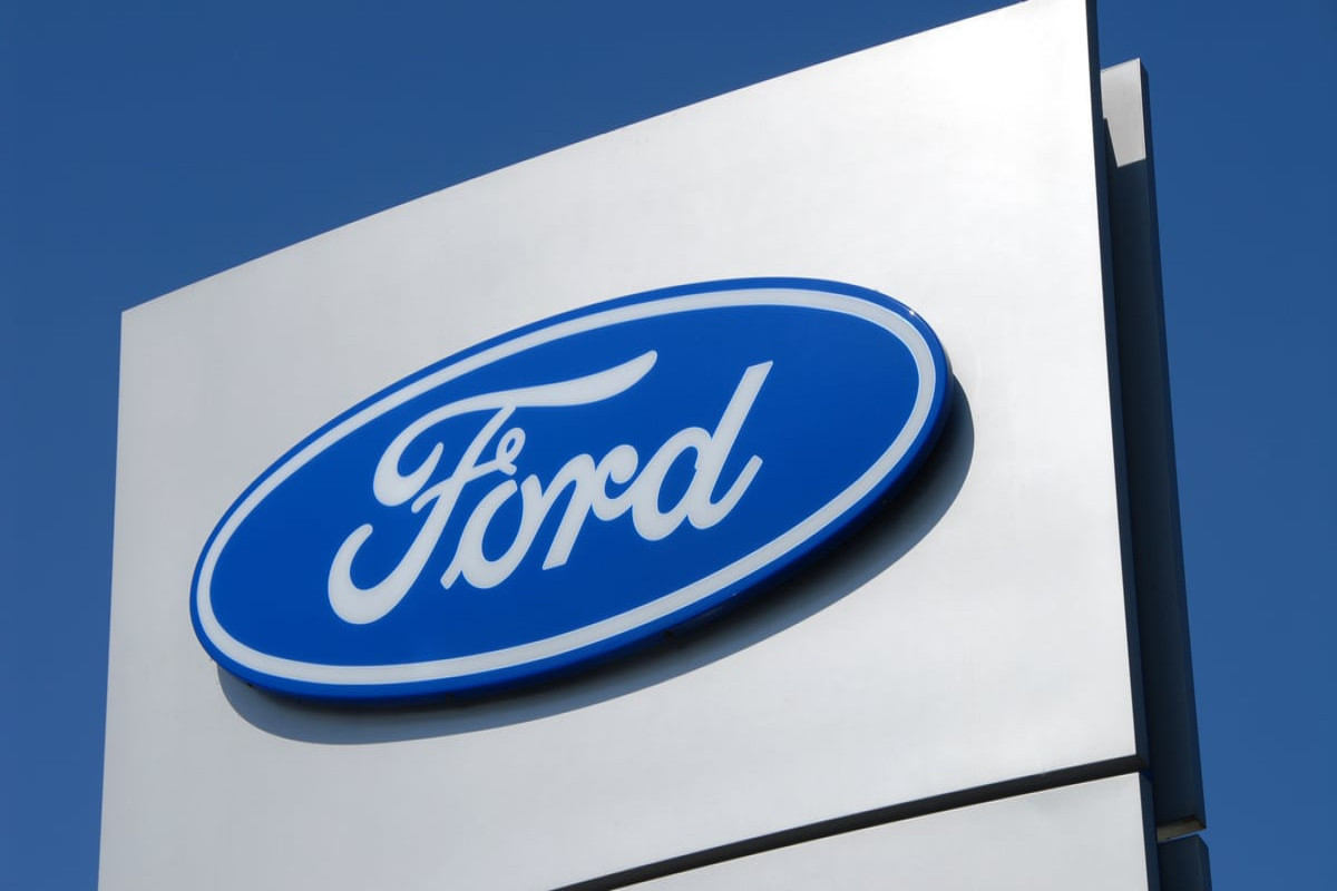 "Ford"un ABŞ-da satışları azalıb