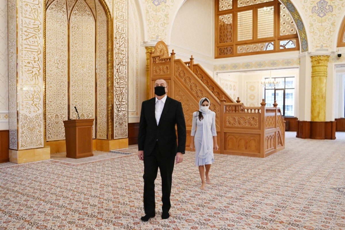 Azerbaijani President views condition, created in new building of "Khanum Fatimeyi-Zahra" Mosque in Yeni Gunashli