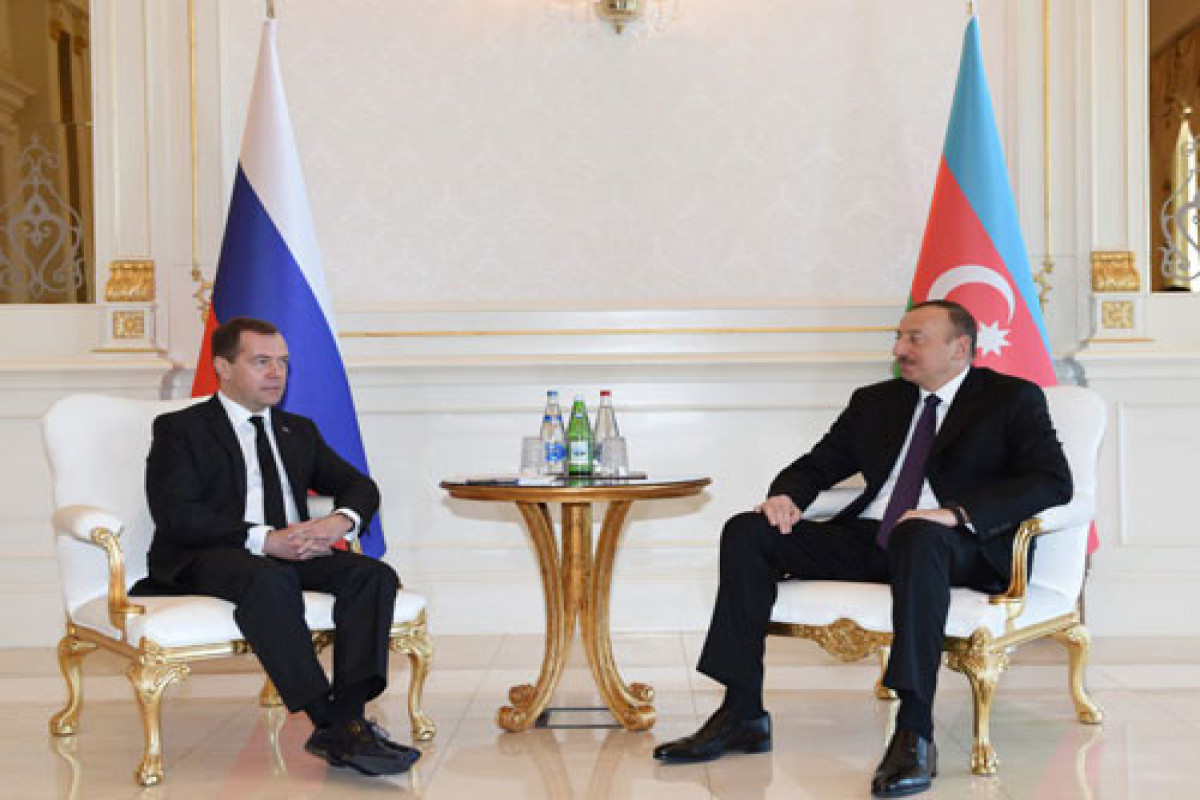 Dmitry Medvedev, Ilham Aliyev