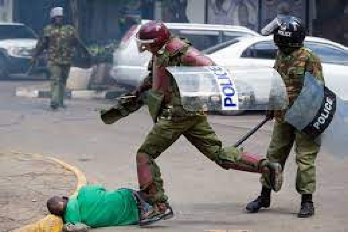 Kenyan police probes death of 4 officers