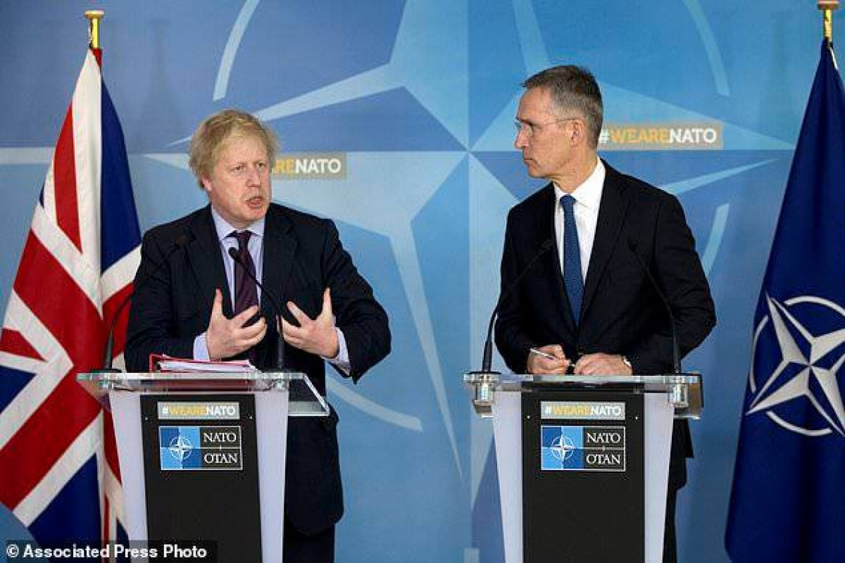 Премьер-министр Великобритании Борис Джонсон и генсек НАТО Йенс Столтенберг