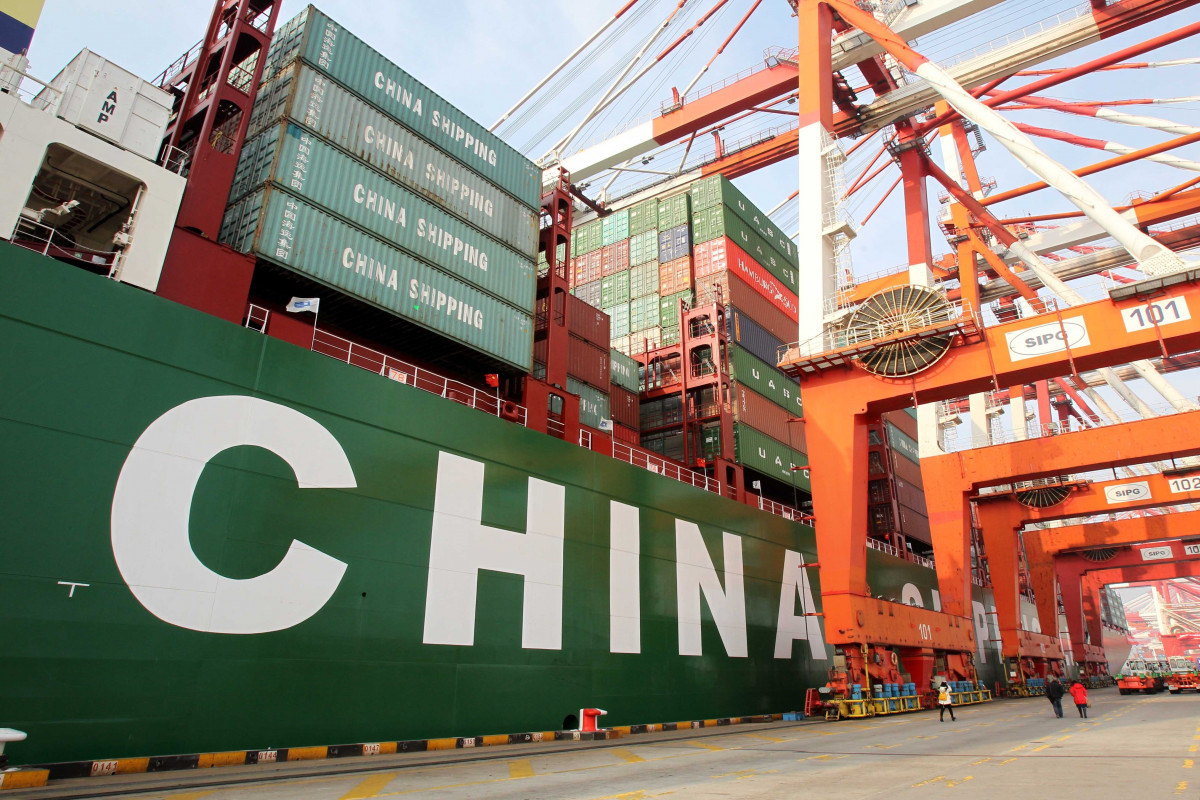 China posts record trade surplus in Dec and 2021 on robust exports