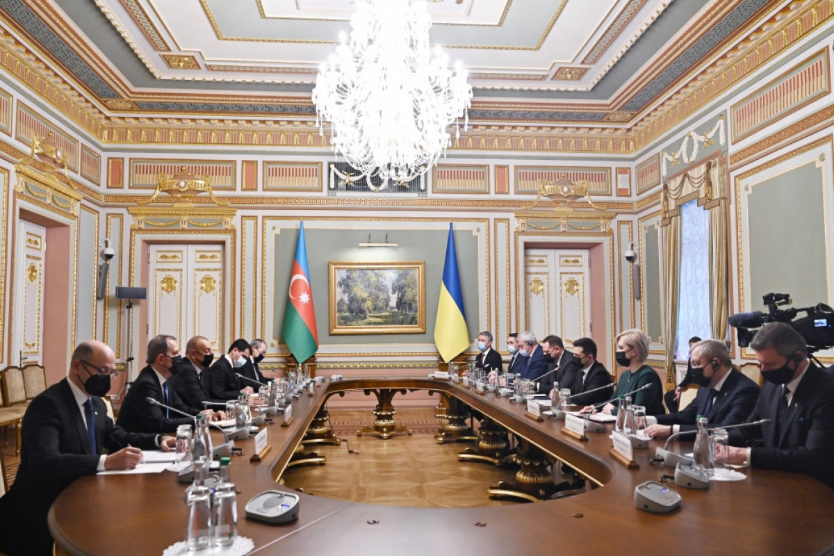 President of Azerbaijan Ilham Aliyev and President of Ukraine Volodymyr Zelenskyy hold expanded meeting-UPDATED 