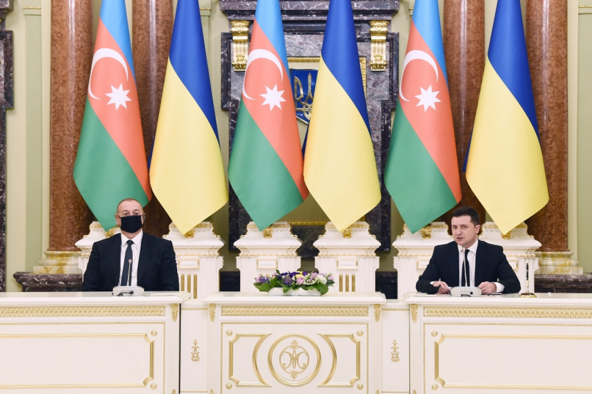The ceremony of signing documents, President of the Republic of Azerbaijan Ilham Aliyev, who is on a working visit to Ukraine, and President of Ukraine Volodymyr Zelenskyy