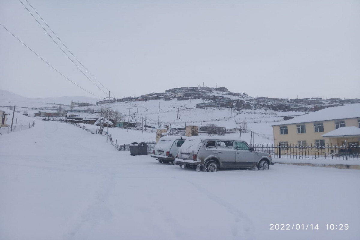 Height of snow in Guba reaches 20 cm-PHOTO 