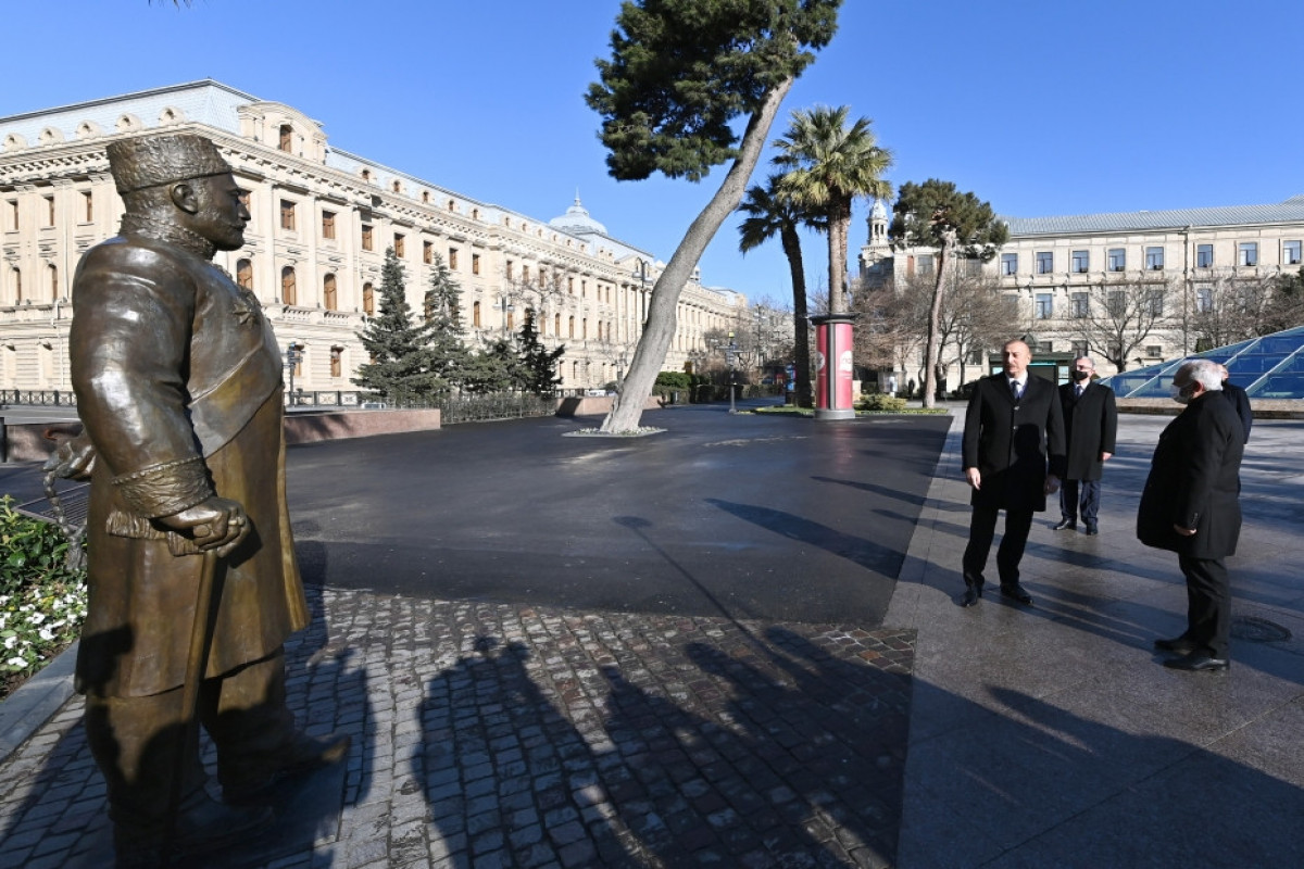President Ilham Aliyev attends unveiling of monument to Haji Zeynalabdin Tagiyev