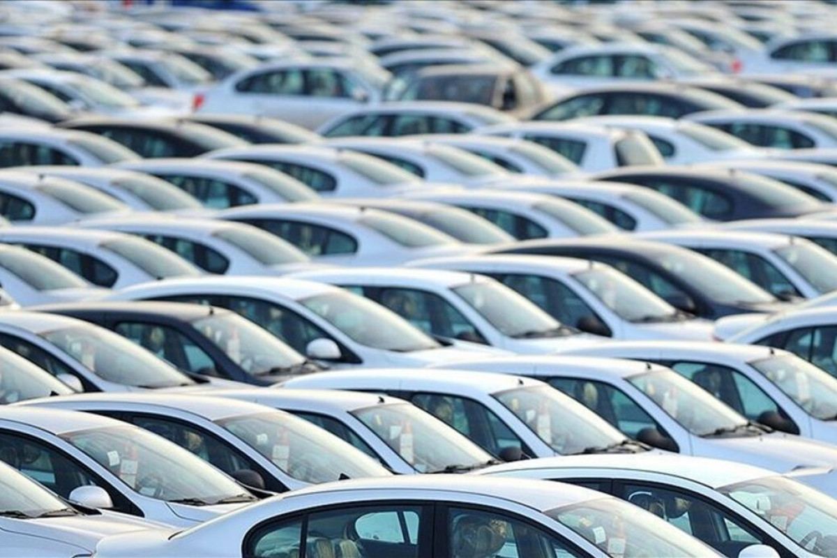 EU sales of new cars down 2.4% in 2021