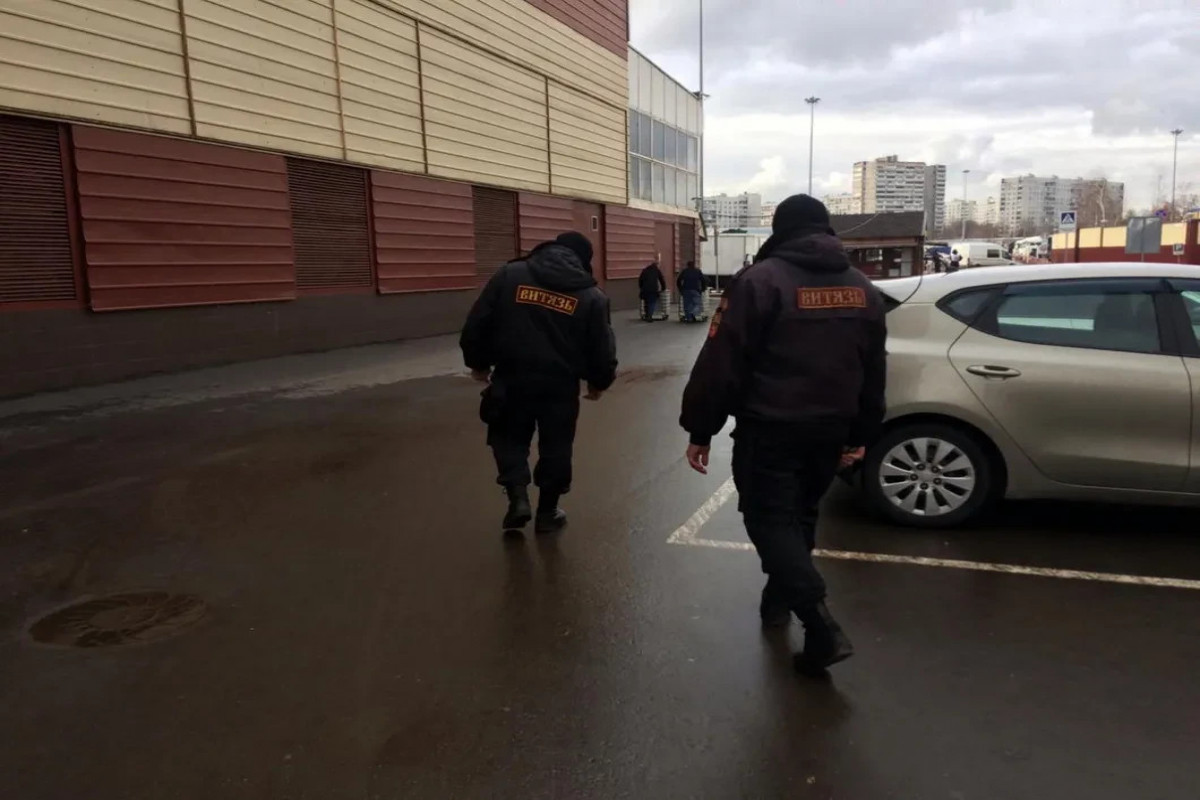 В Москве обнаружили минометный снаряд на рынке, принадлежащем бизнесменам-выходцам из Азербайджана