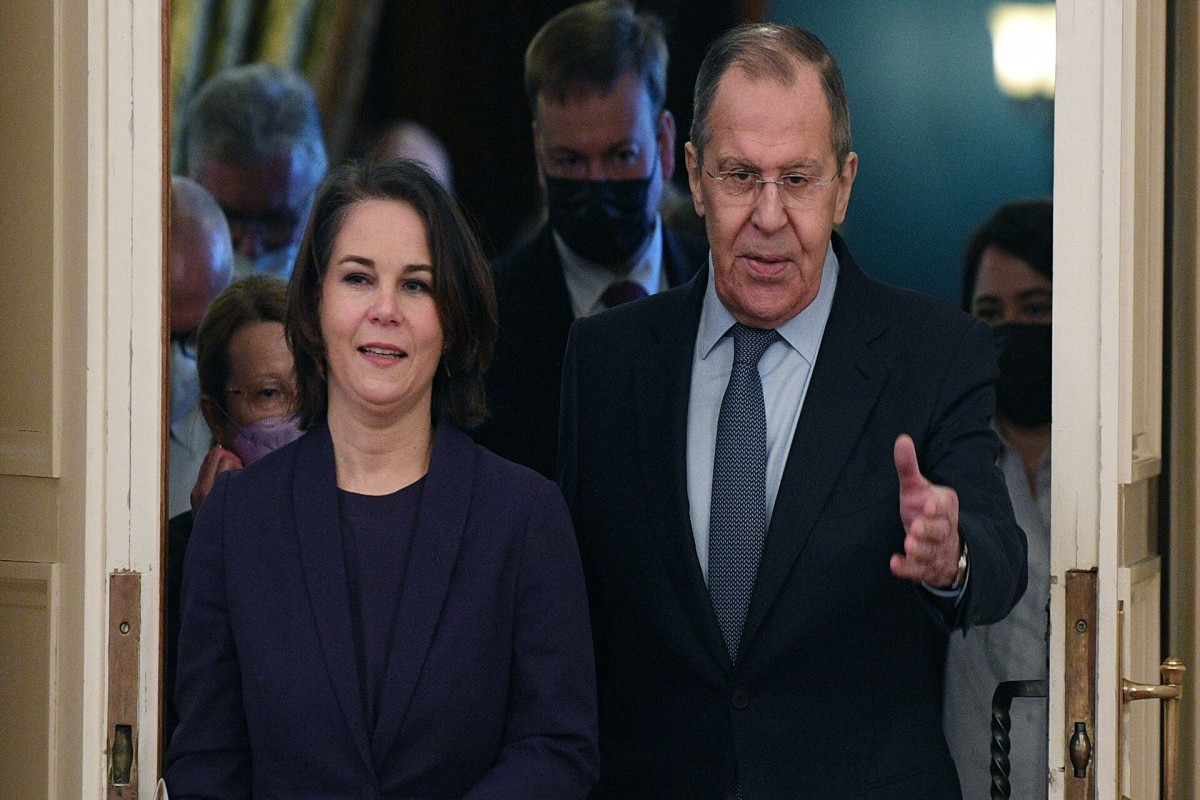Lavrov: "Rusiya-Aİ münasibətləri Brüsselin anti-Rusiya xəttinin girovudur"