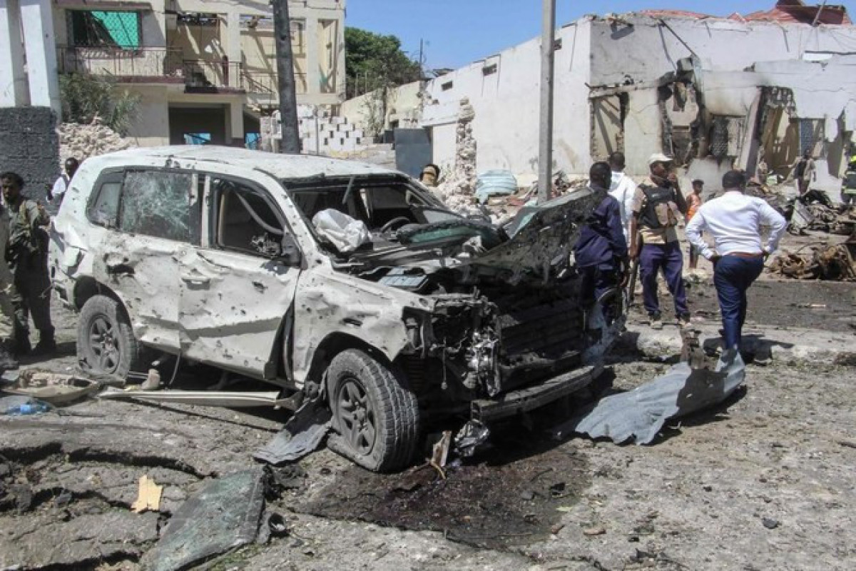 Four people killed, 10 hurt in suicide blast in Somali capital