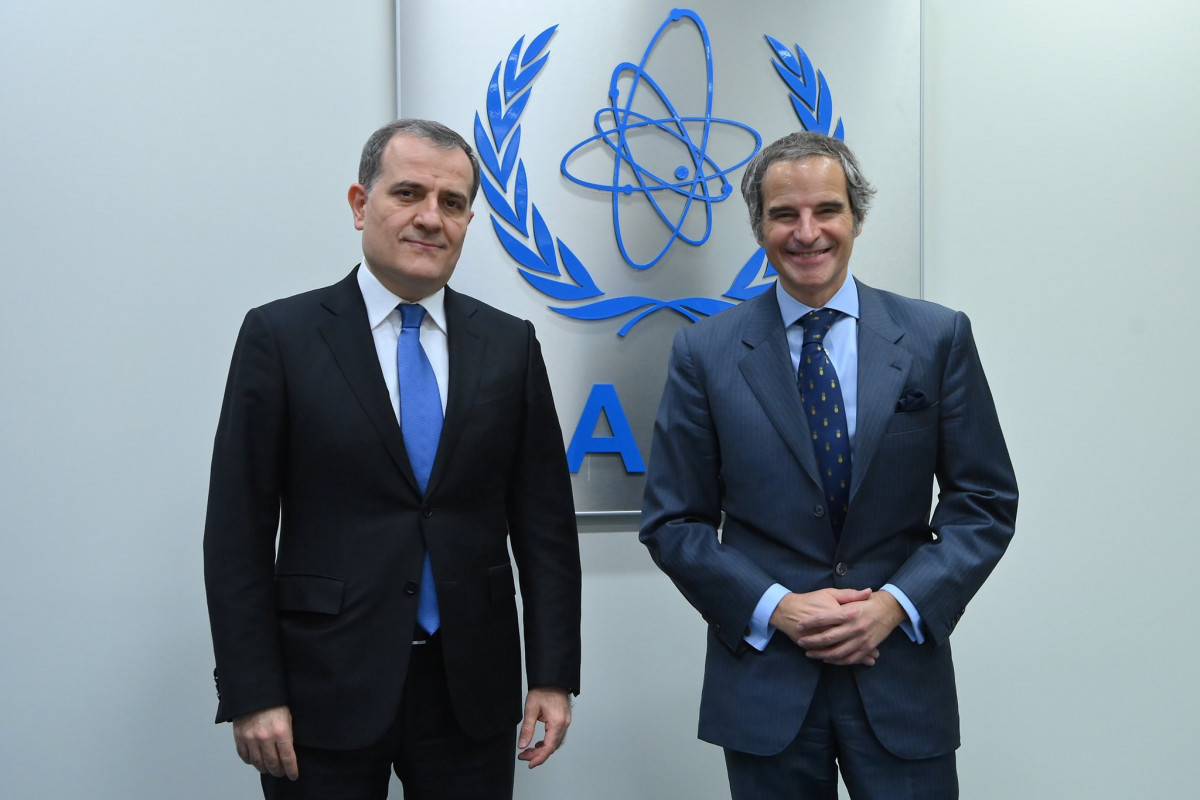 Azerbaijani Foreign Minister Jeyhun Bayramov and IAEA Director-General Rafael Grossi