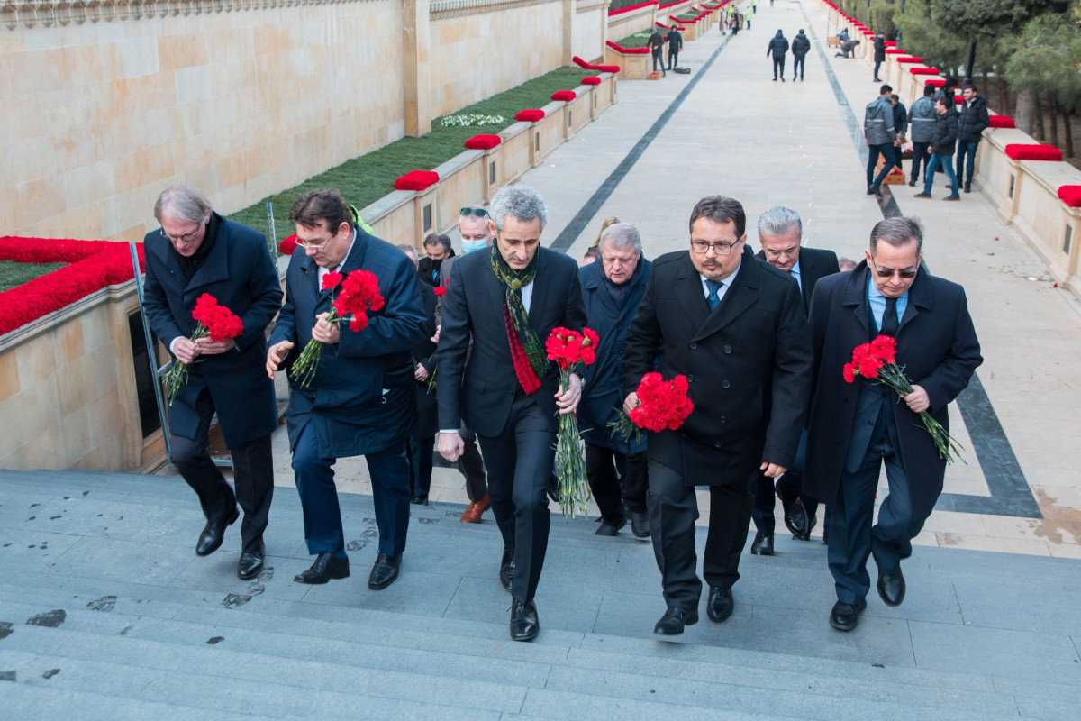 Посол ЕС выразил азербайджанскому народу соболезнования в связи с трагедией 20 января
