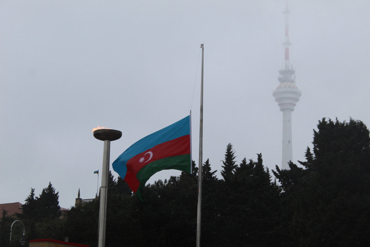 Посол Украины: Мы разделяем скорбь азербайджанского народа