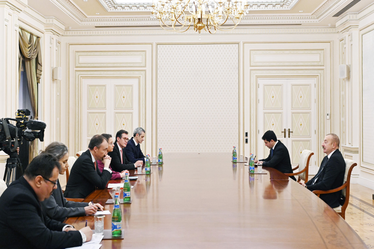 Президент Ильхам Алиев принял советника Кабинета Президента Франции и спецпредставителя ЕС по Южному Кавказу