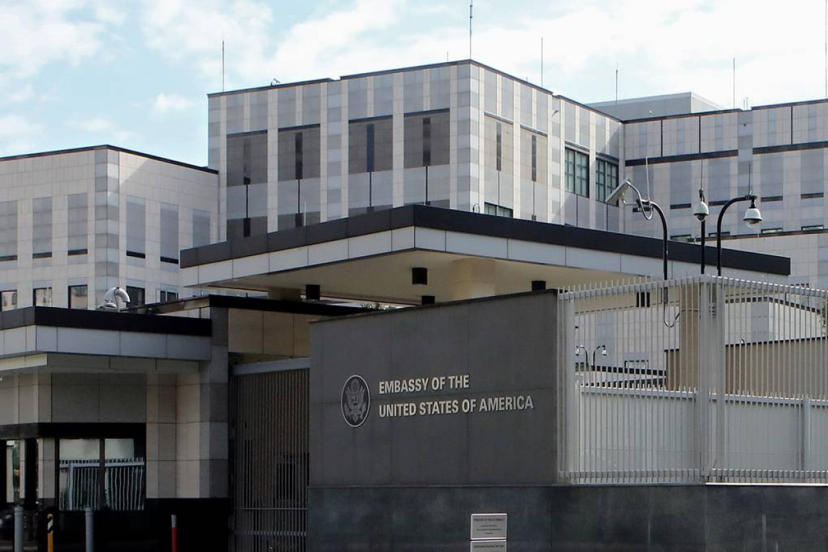 Fox: Госдеп планирует 24 января начать эвакуацию семей сотрудников посольства США в Киеве