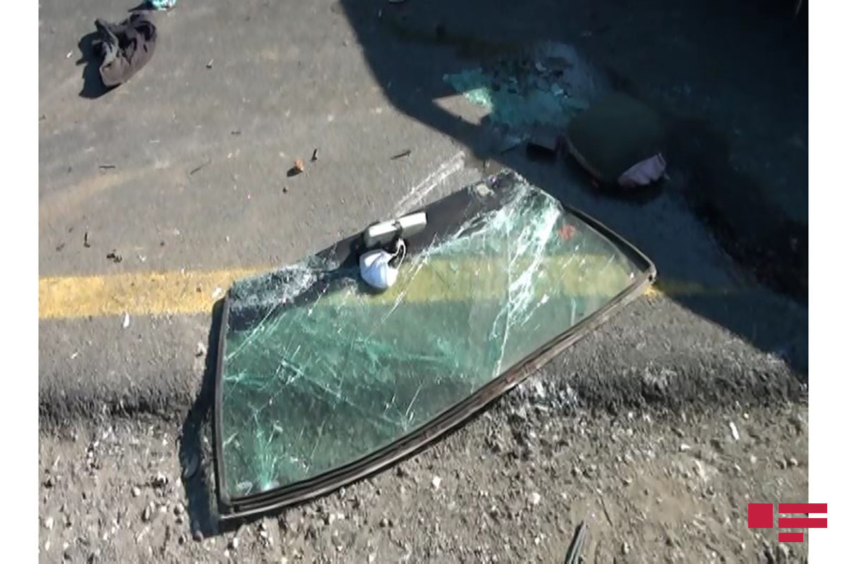 Severe traffic accident kills 3, injures 4 in Azerbaijan -VIDEO -UPDATED 
