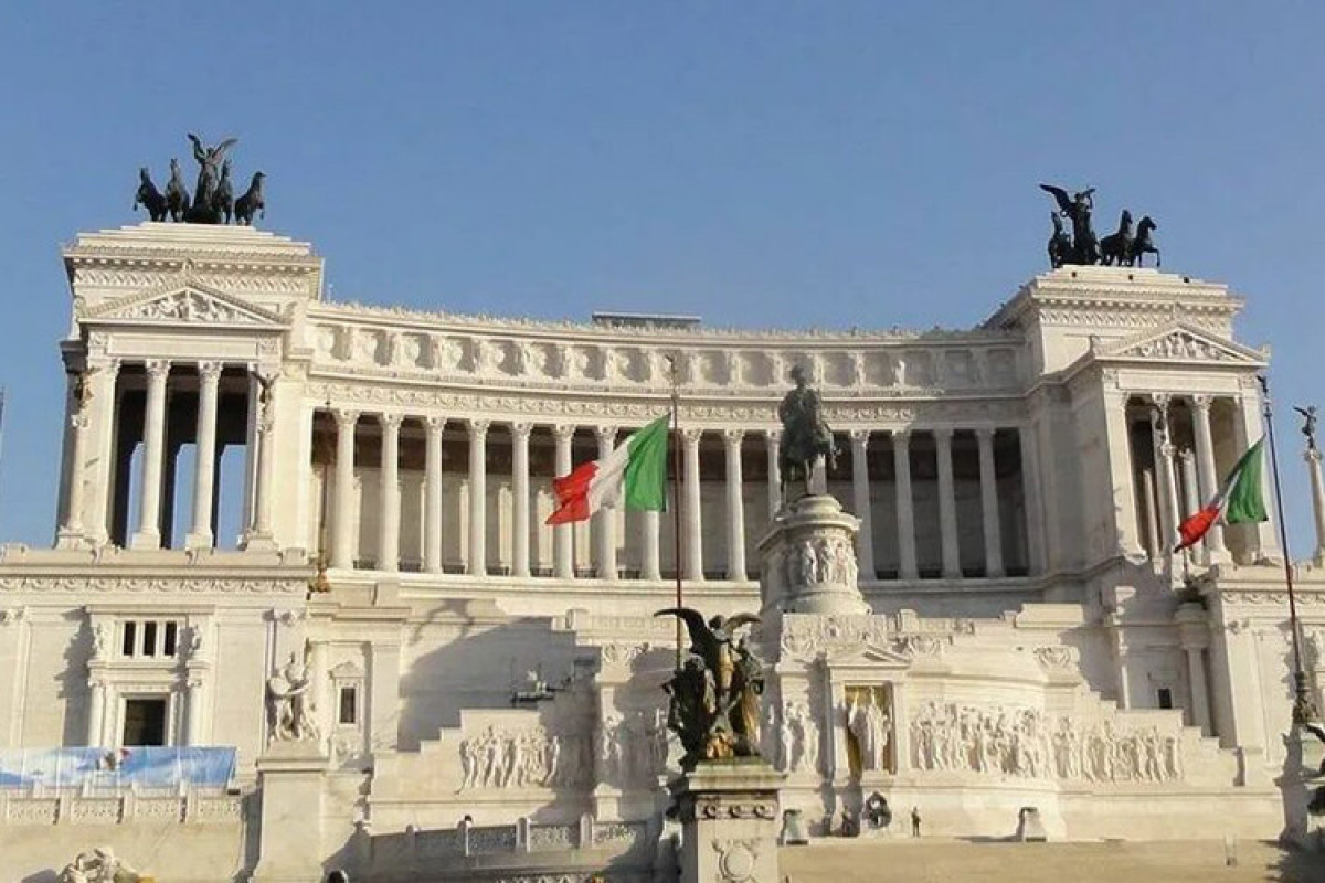 Bu gün İtaliyada prezident seçkiləri başlayır