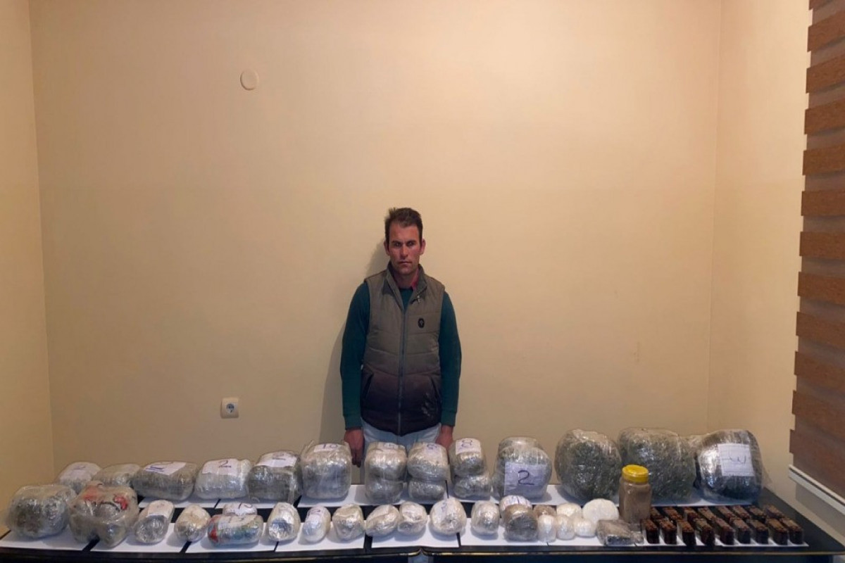 Пресечена контрабанда из Ирана в Азербайджан 30 кг наркотиков