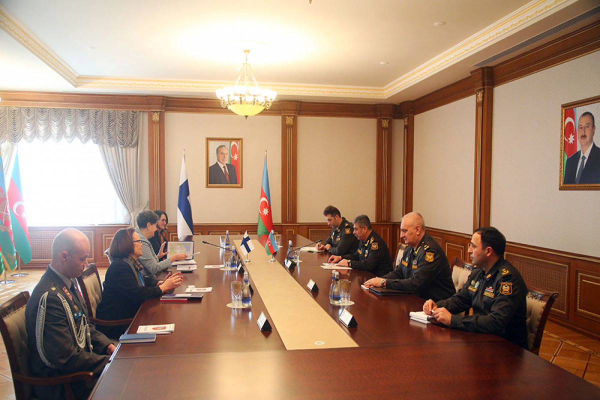 Azerbaijan's Defense Minister meets with delegation of Finnish Foreign Ministry