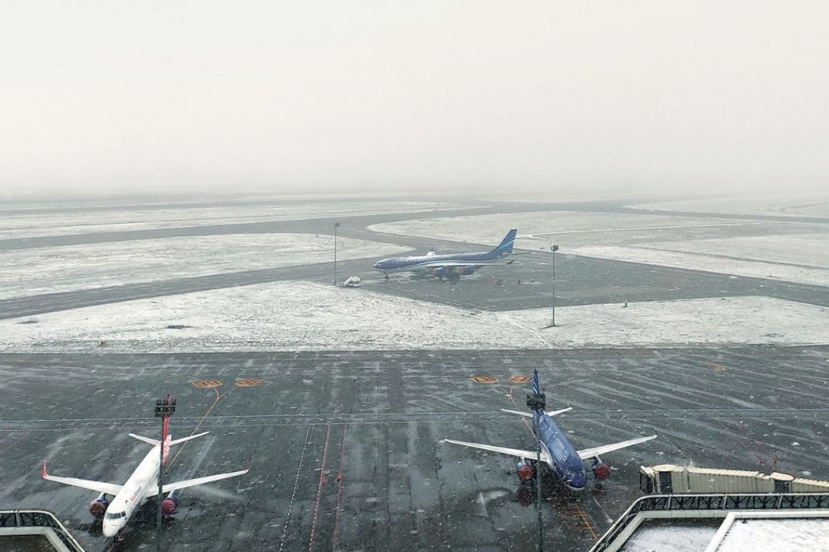 Baku-Istanbul-Baku flights are delayed due to heavy snow