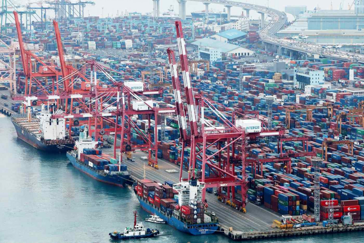 South Korea GDP growth hit 11-year high in 2021 on strong exports