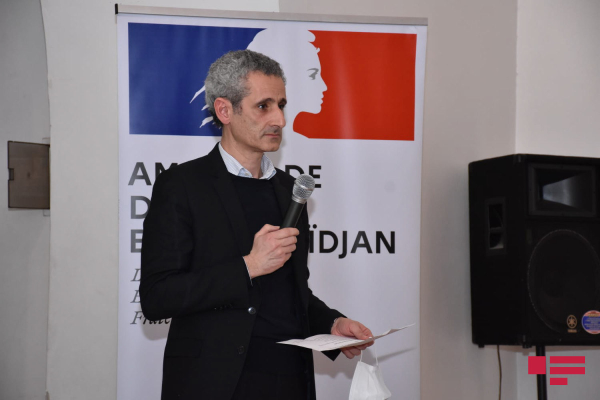 посол Франции в Азербайджане Закари Гросс