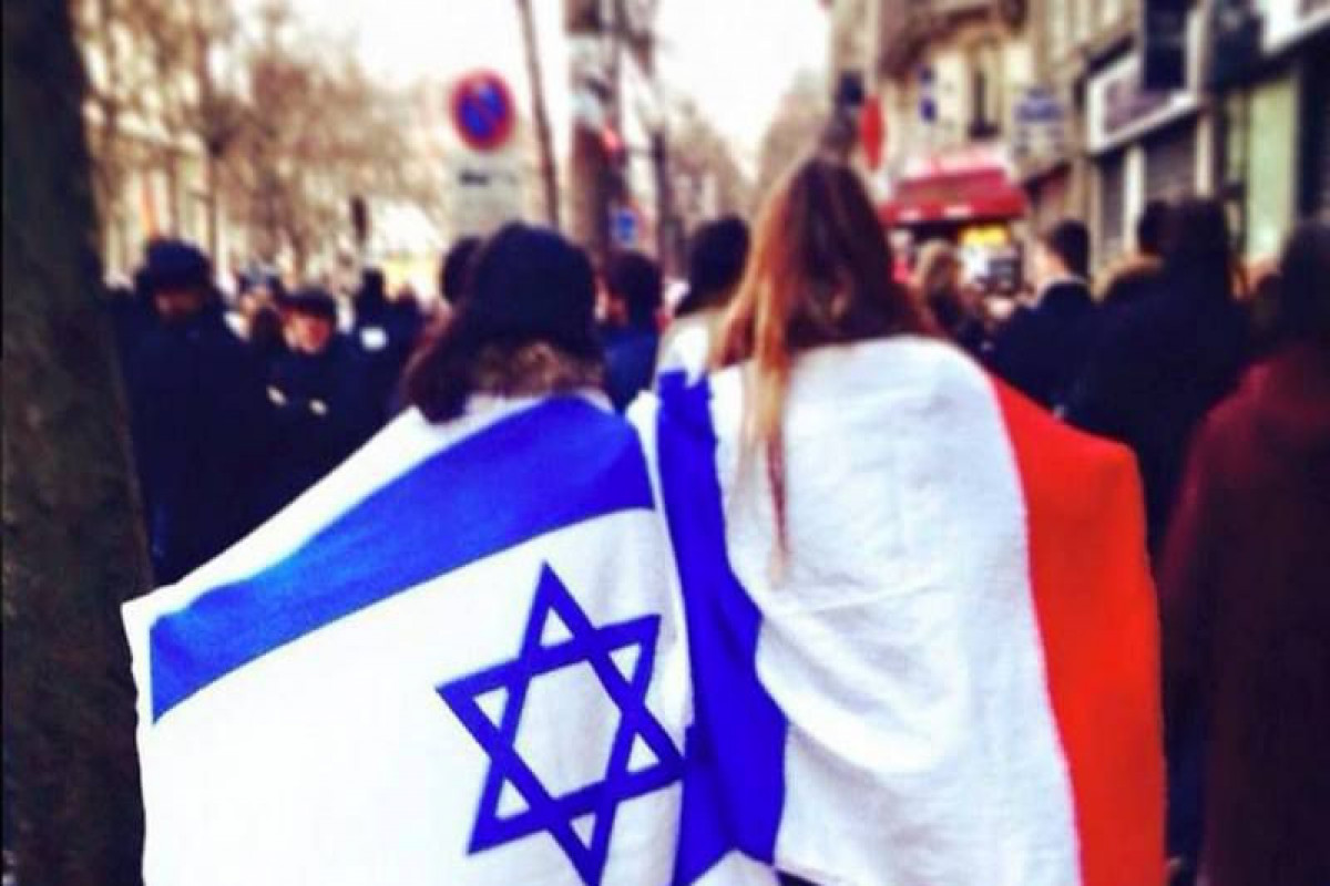Большинство евреев во Франции жалуются на притеснения и проявления антисемитизма-<span class="red_color">ОПРОС