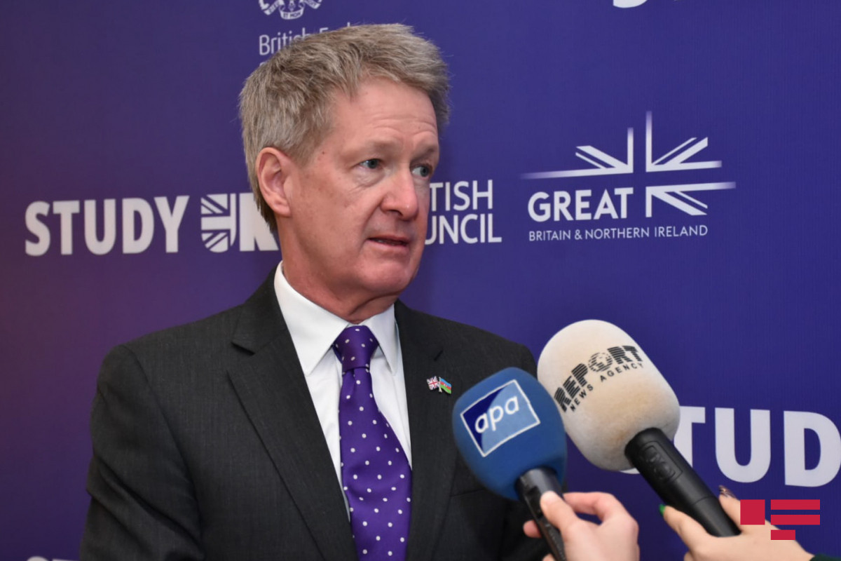 Böyük Britaniyanın Azərbaycandakı səfiri Ceyms Şarp