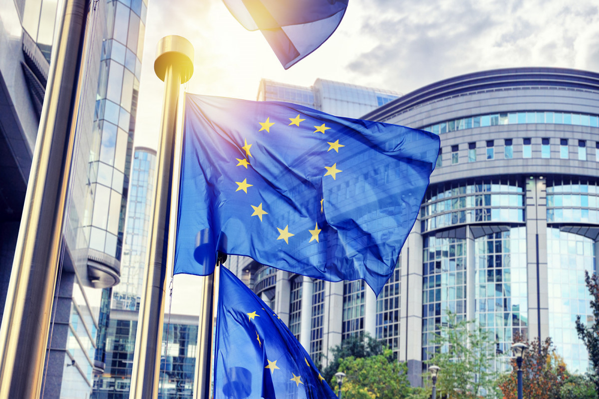 Azerbaijan’s trade balance with EU countries tripled last year