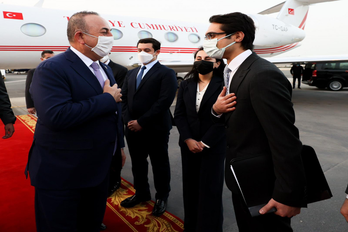 Çavuşoğlu 5 ildən sonra ilk dəfə Bəhreynə səfər edib - FOTO 