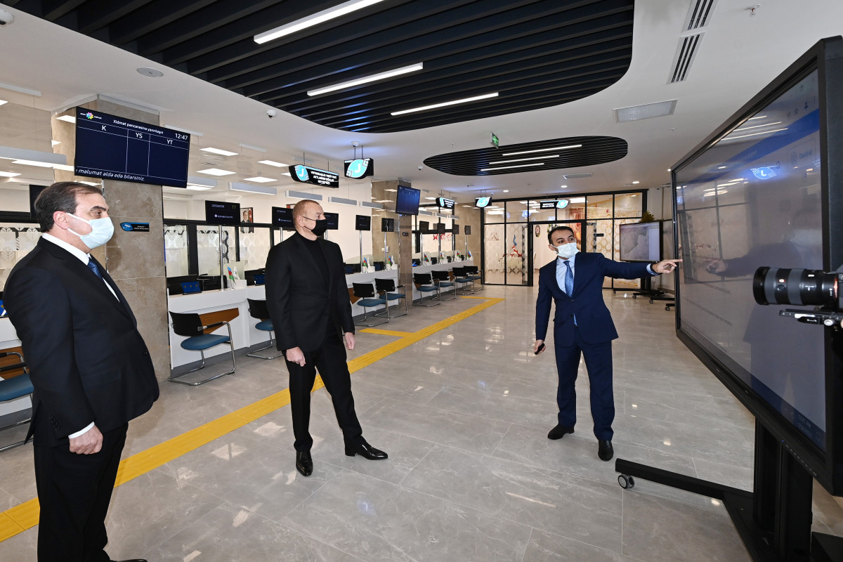 Prezident İlham Əliyev 2 saylı Gəncə regional “ASAN xidmət” Mərkəzinin açılışında