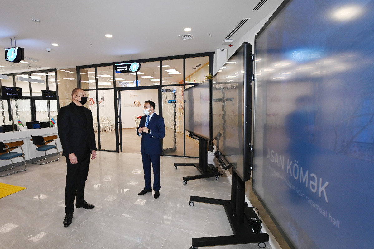 Prezident İlham Əliyev 2 saylı Gəncə regional “ASAN xidmət” Mərkəzinin açılışında