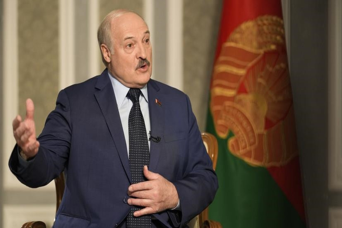 Lukaşenko: “Postsovet ölkələri müstəqilliklərini qorumaq istəyirlərsə, İttifaq dövlətinə yaxınlaşmalıdırlar"