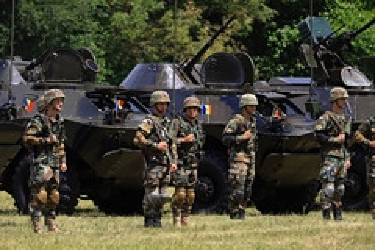 Евросоюз решил направить Молдове нелетальную военную помощь