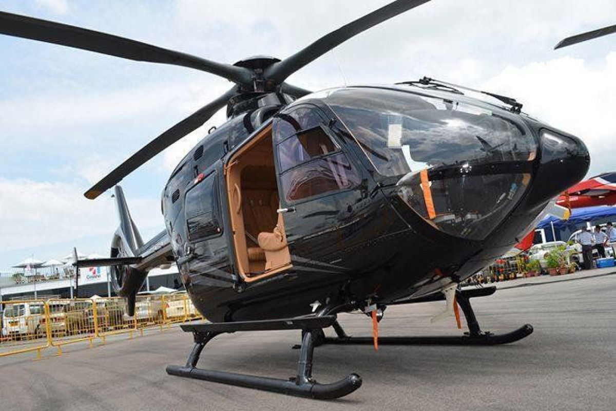 Azerbaijan puts up three helicopters for auction