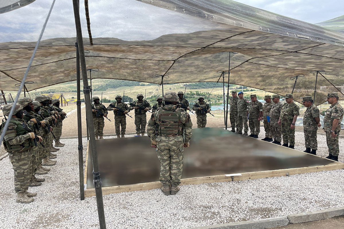 Учения азербайджанских коммандос в Ходжавенде